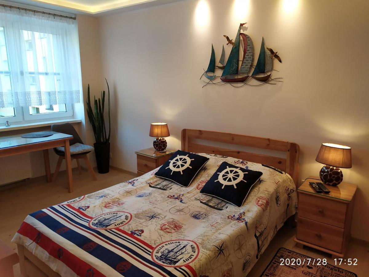 Apartament Pod Zaglami Appartamento Świnoujście Esterno foto